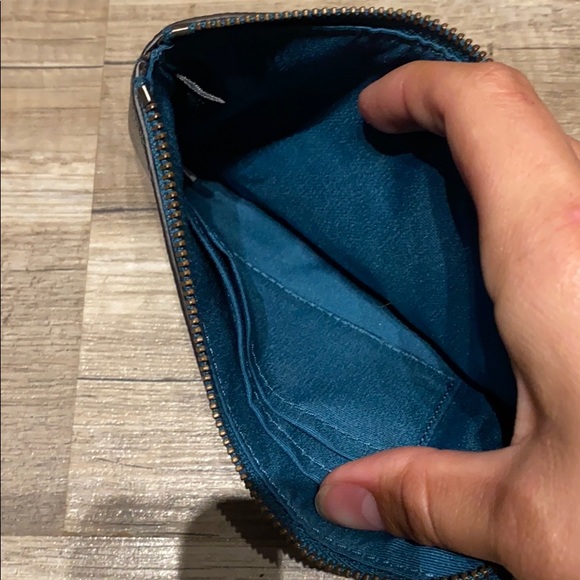 Coach wallet - Picture 2 of 2